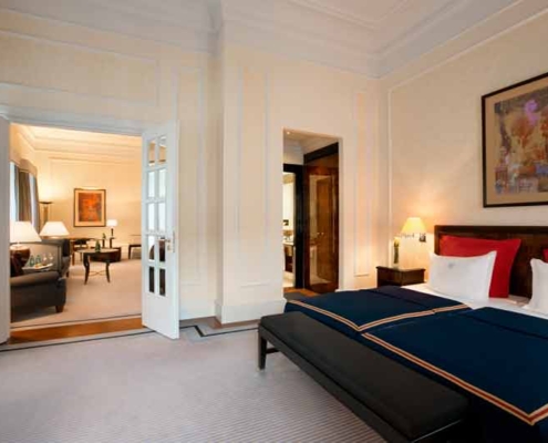 Hotel-Taschenbergpalais-Kempinski-Dresden---Regenten-Suite-1_klein